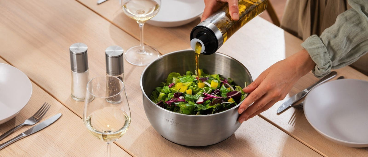Küchenhelfer zur Zubereitung von Salat