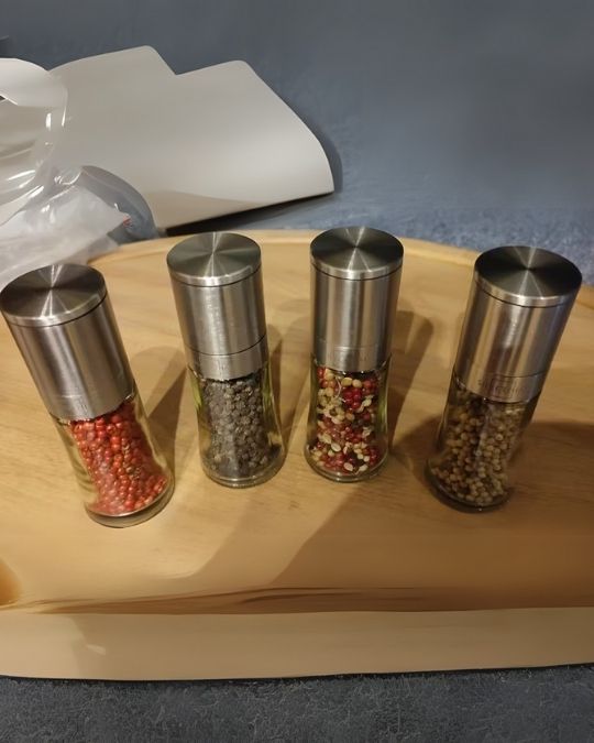 Kundenfoto: Gewürzmühle + Muskatmühle Set