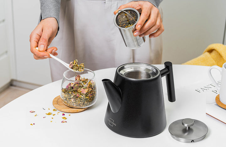Es landet nur das in der Tasse, was auch hinein soll