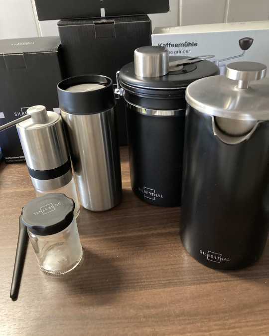Kundenfoto: French Press mit Kaffeemühle