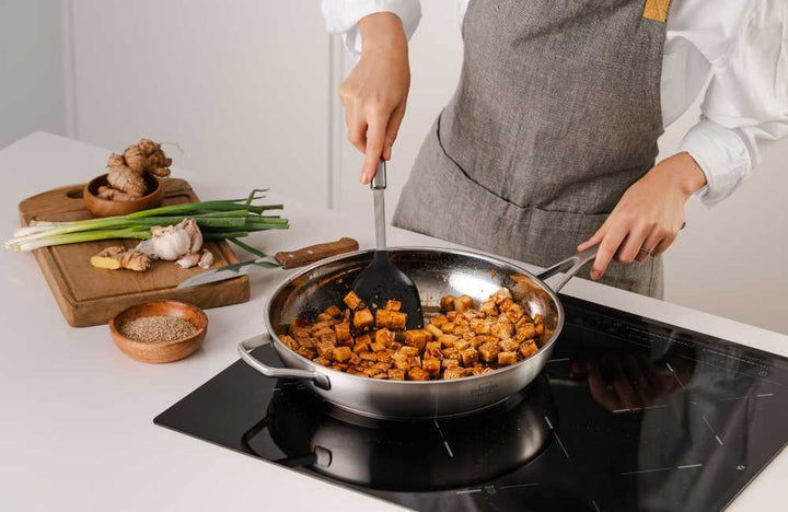 Braten auf allen Herdarten und im Backofen